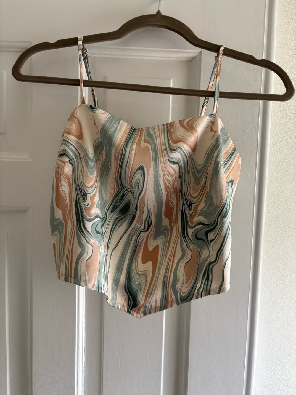 4th & Reckless Marble Print Spaghetti Strap Crop Top Size Small